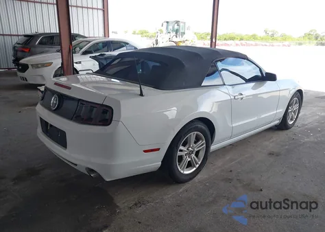 2014 Ford Mustang V6 z USA, uszkodzony, nr VIN 1ZVBP8EM5E5238402